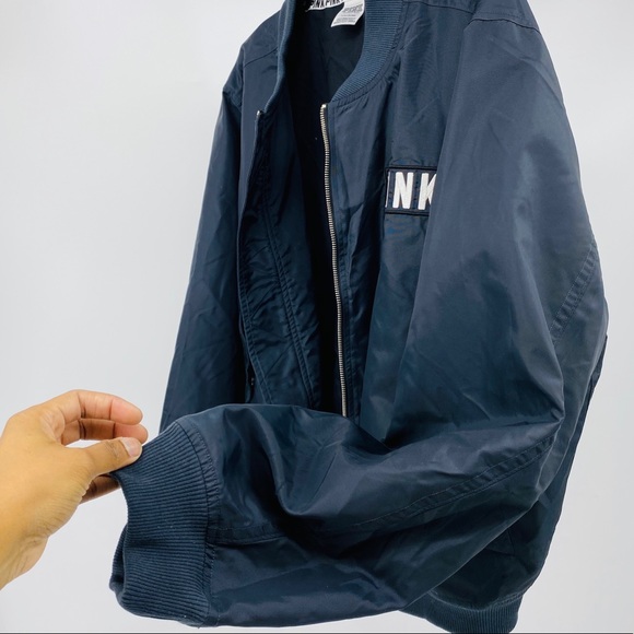 PINK Victoria’s Secret Windbreaker Jacket - Picture 5 of 8